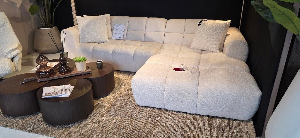 Salontafels Druppelvorm Showmodel Extra voordeel, Huis en Inrichting, Tafels | Salontafels, Ophalen, Bornsestraat 31, 50 tot 100 cm