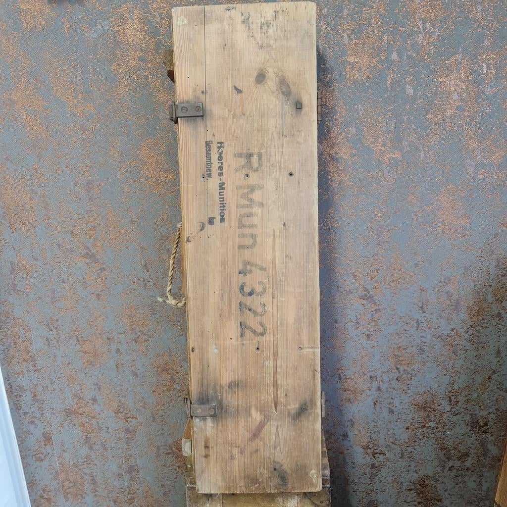 WO2 Duitse kist voor Panzerschreck munitie, leeg en netjes, Ophalen of Verzenden