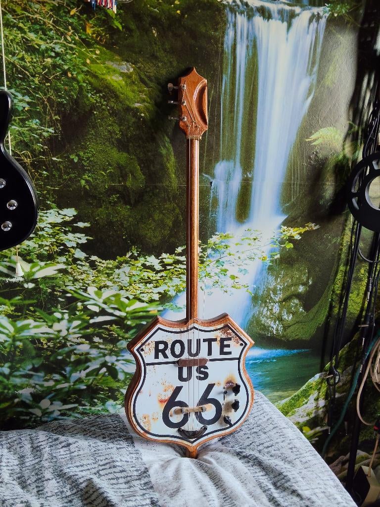 Route 66 Broomstick guitar, Muziek en Instrumenten, Ophalen of Verzenden, Gebruikt, Solid body, Overige merken