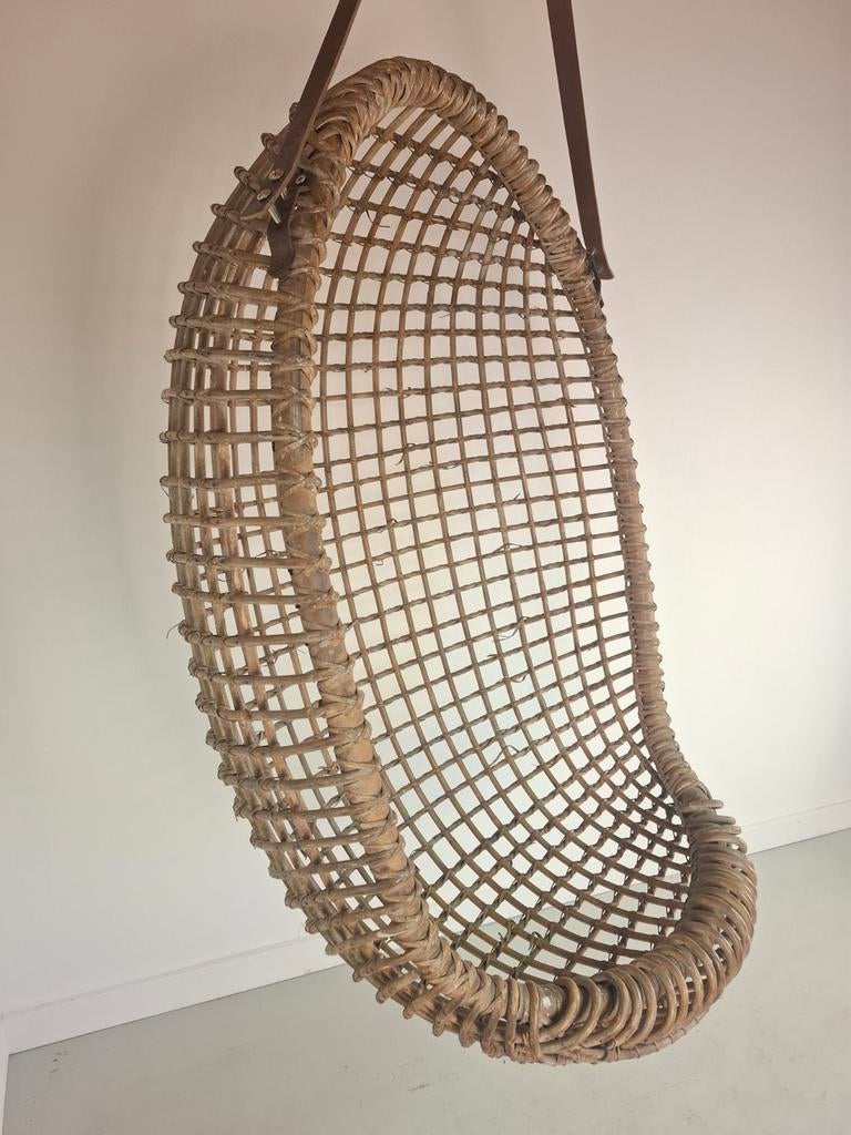 Vintage hangstoel Eureka stoel Giovanni Travasa Bonacina, Huis en Inrichting, Ophalen of Verzenden, Bruin, Eén