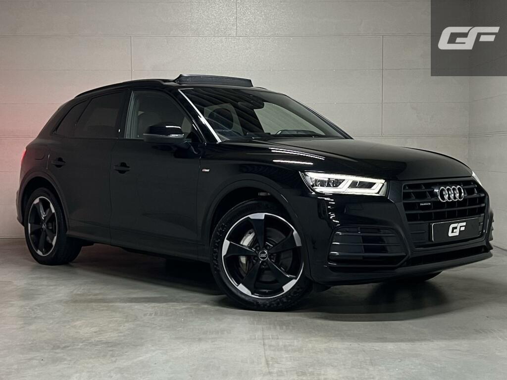 Audi Q5 50 TFSIe Quattro Black Edition S-Line Pano Sfeer Cam, Automaat, 2005 kg, Gebruikt, 4 cilinders