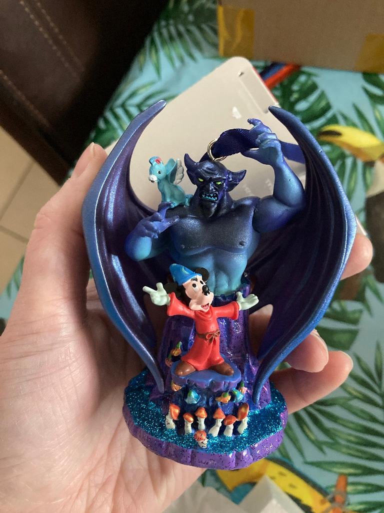Nieuw Disney ornament Fantasia ( Mickey Mouse ), Verzamelen, Disney, Ophalen of Verzenden, Mickey Mouse, Nieuw, Beeldje of Figuurtje