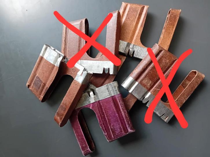 Te koop clip Schmidt-Rubin K31, Verzamelen, Militaria | Tweede Wereldoorlog, Overige soorten, Hulzen of Bodemvondsten, Duitsland