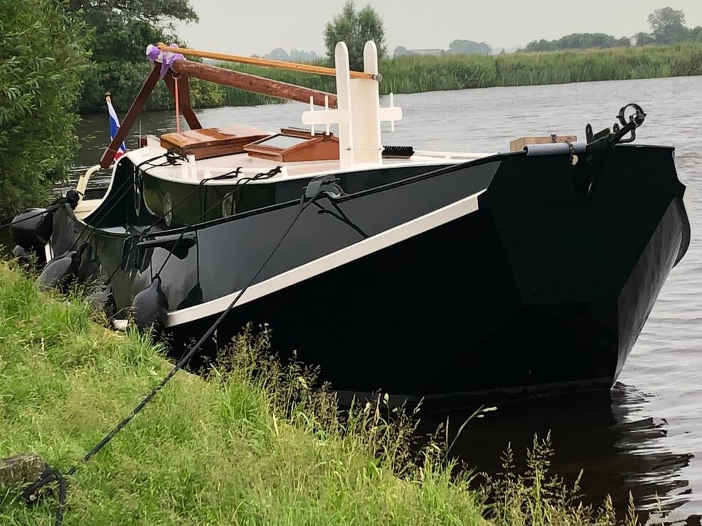 Zeeschouw de Plaete, Watersport en Boten, Sloepen, Zo goed als nieuw, Tot 10 pk, 6 meter of meer, Buitenboordmotor, Diesel, Staal