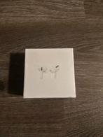 Apple AirPods, Ophalen of Verzenden, Zo goed als nieuw, Overige merken, Draadloos