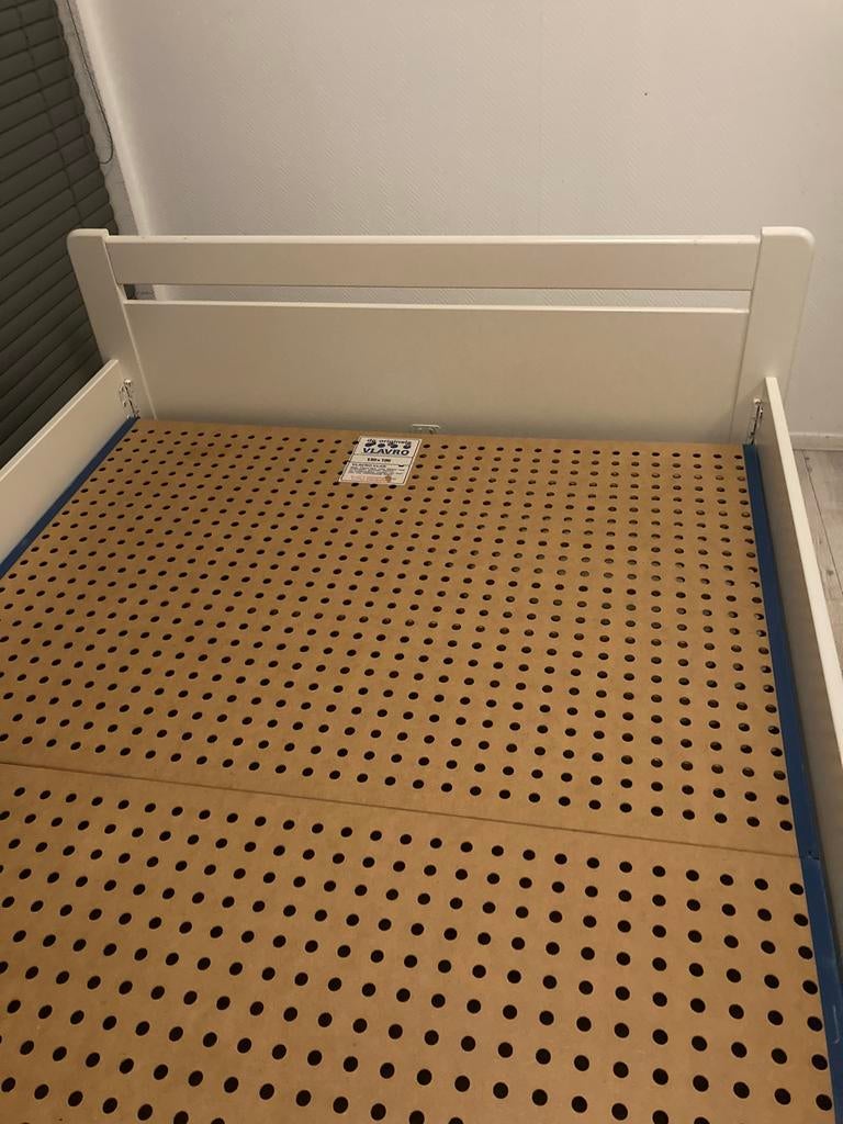 Wit houten bed (twijfelaar) 140x200, Ophalen, Wit, 140 cm, Zo goed als nieuw