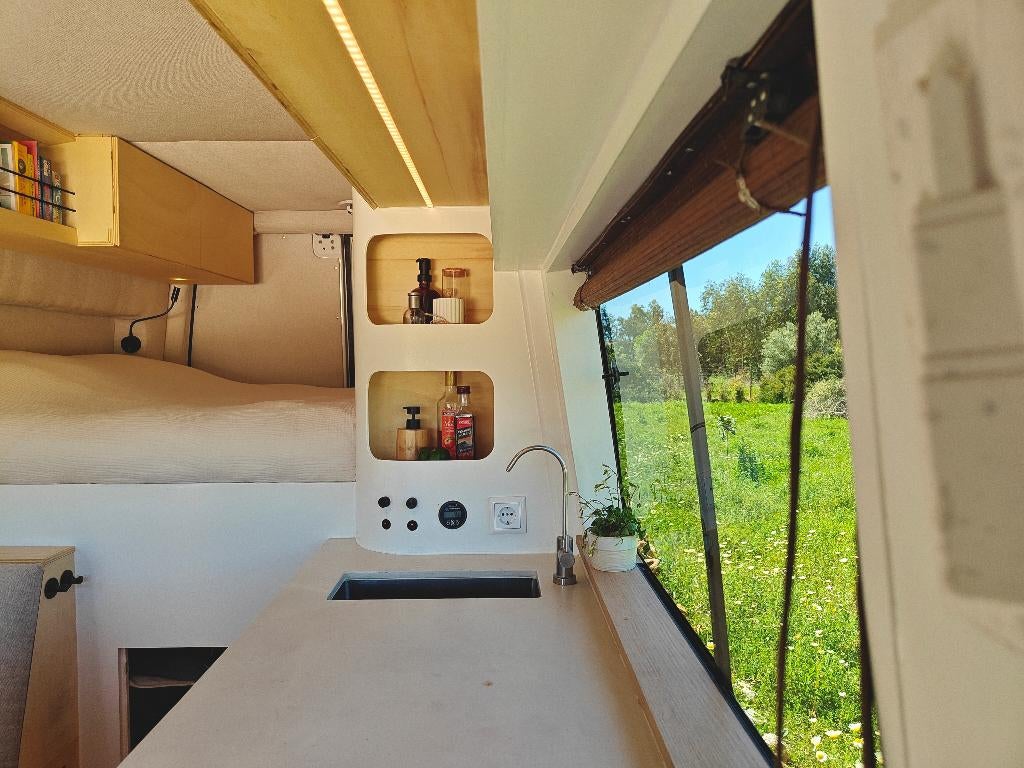 Caravans And Camping Mercedes