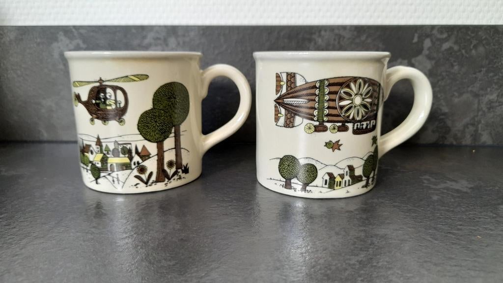 2 vintage mokken made in Japan, Antiek en Kunst, Ophalen of Verzenden