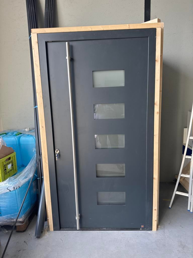 Hormann voordeur met kozijn, 2125x1130mm, Doe-het-zelf en Verbouw, Deuren en Horren, Gebruikt, 215 cm of meer, Buitendeur, Metaal