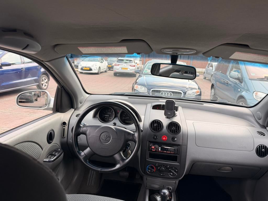 Daewoo Kalos 1.4 16V AUT 2004 Grijs NAP, Auto's, Daewoo, 40 €/maand, 4 cilinders, 93 pk, 1000 kg