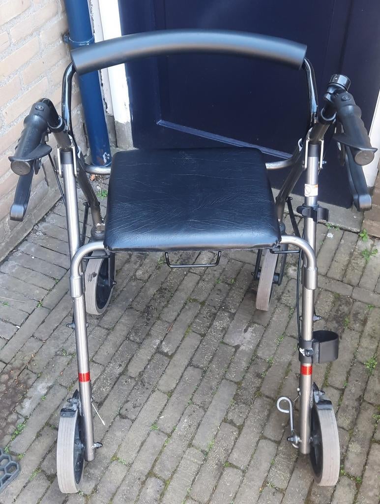 Days rollator met zitje en remmen, Diversen, Ophalen of Verzenden, Gebruikt