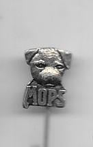 MOPS HONDEN SPELD METAAL, Verzenden, Zo goed als nieuw, Dier of Natuur, Speldje of Pin