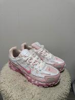 Nike pink p-6000 size 40, Ophalen of Verzenden, Zo goed als nieuw, Roze, Sneakers of Gympen