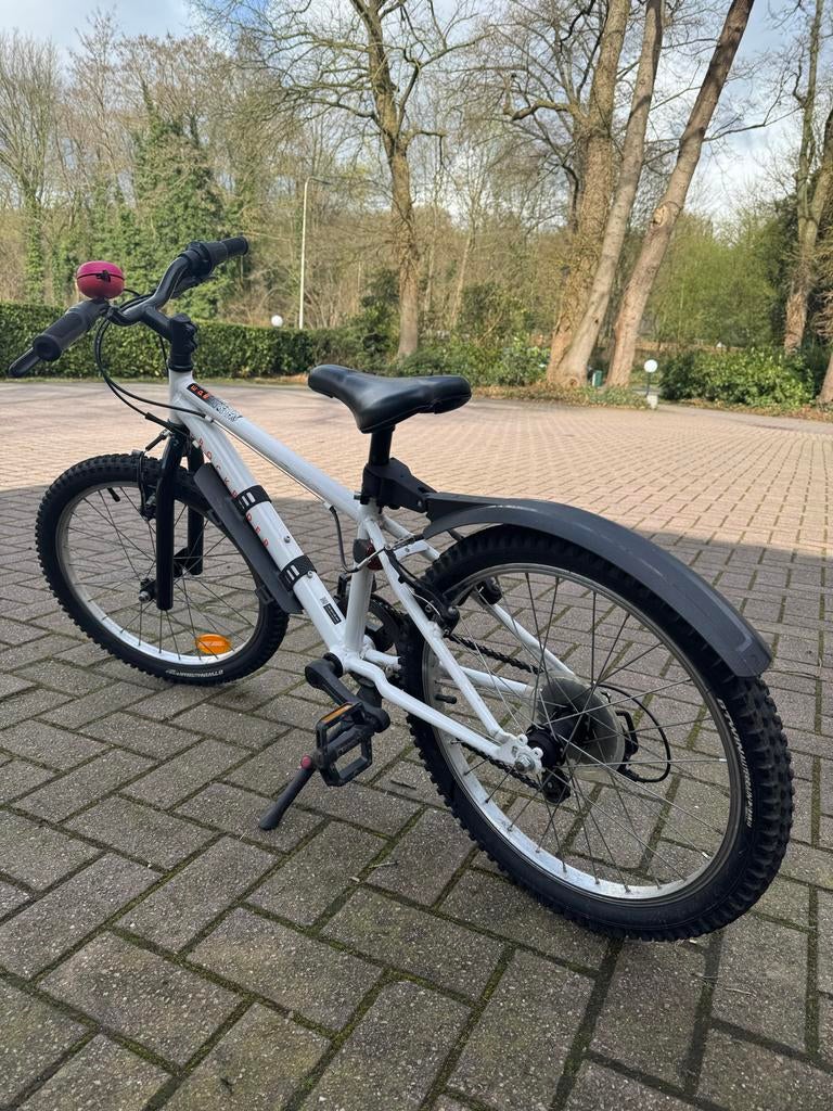 mountainbike voor kinderen 20 inch explore wit 6-9 jaar, Ophalen of Verzenden, Gebruikt, 20 inch of meer