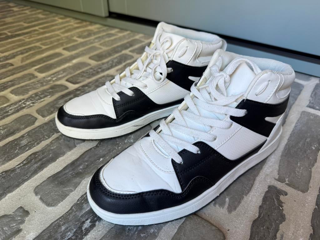 Wit/zwart schoenen, hoog model, maat 41, Kleding | Heren, Schoenen, Wit, Nieuw, Ophalen of Verzenden, Sneakers of Gympen