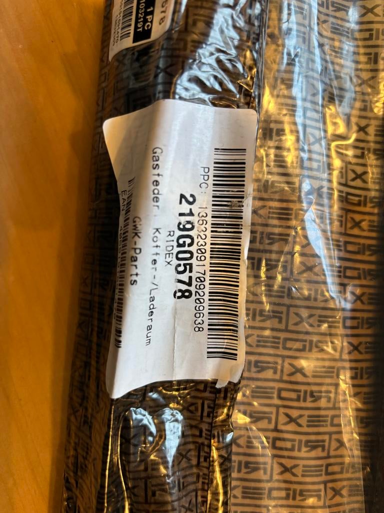 Nieuwe Gasveren Kofferbak BMW Z4 E85 (2 stuks), Achterklep, Nieuw, Ophalen of Verzenden, Achter