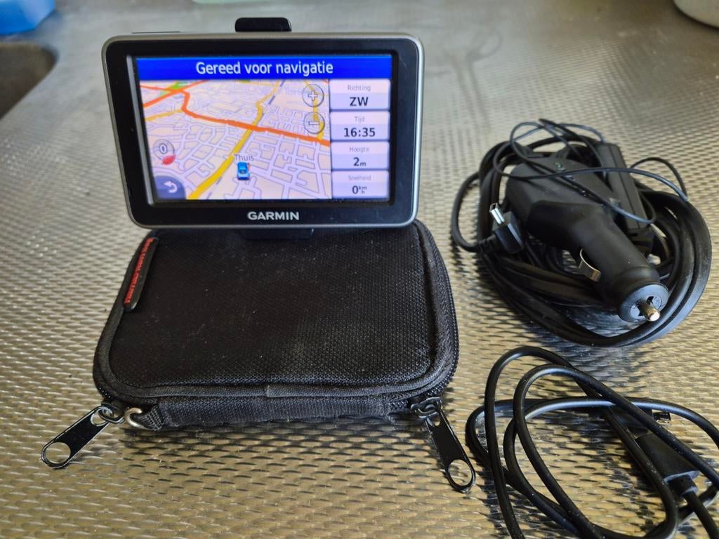Garmin Nüvi 2340 navigatiesysteem met accessoires, Ophalen of Verzenden
