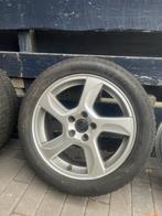 Volvo 17 inch velgen met Goodyear winterbanden, Ophalen, Gebruikt, Banden en Velgen, 17 inch