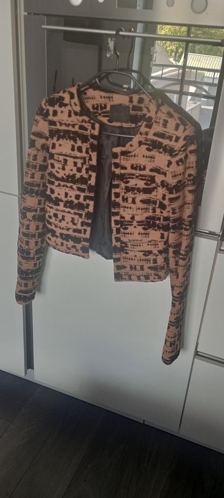 Gestuz jasje colbert zwart bruin karamel kleur maat 34, Kleding | Dames, Ophalen of Verzenden, Zo goed als nieuw, Maat 34 (XS) of kleiner