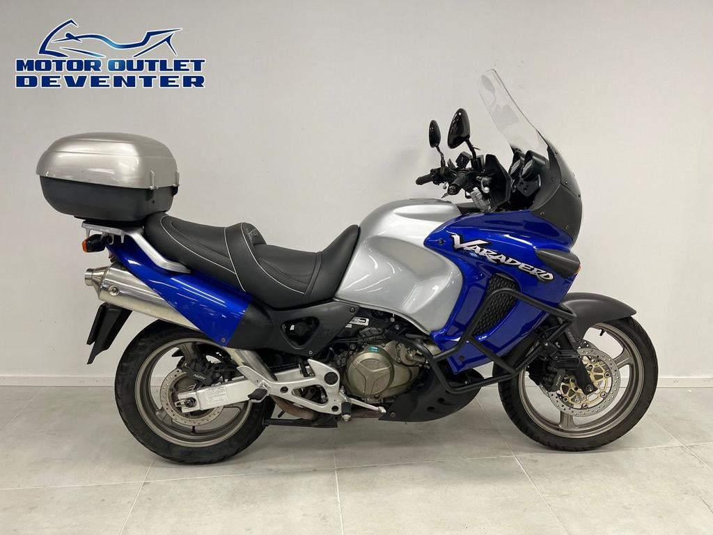MooieHONDA XL1000VARADERO (bj 2002)Varadero XL1000V, Motoren, Motoren | Honda, 2 cilinders, HONDA, 996 cc, Bedrijf