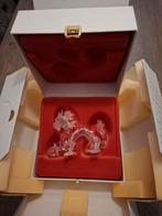 Swarovski Jaarstuk "De Draak" 1997 - Fabelachtige Dierenrijk, Verzamelen, Ophalen of Verzenden, Zo goed als nieuw, Figuurtje