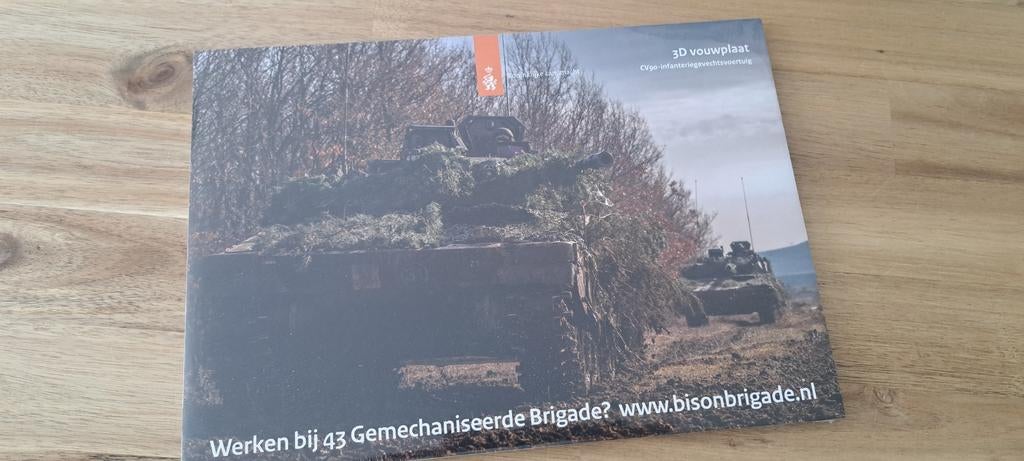 Bouwplaat 3D CV-90., Ophalen of Verzenden, Landmacht, Amerika