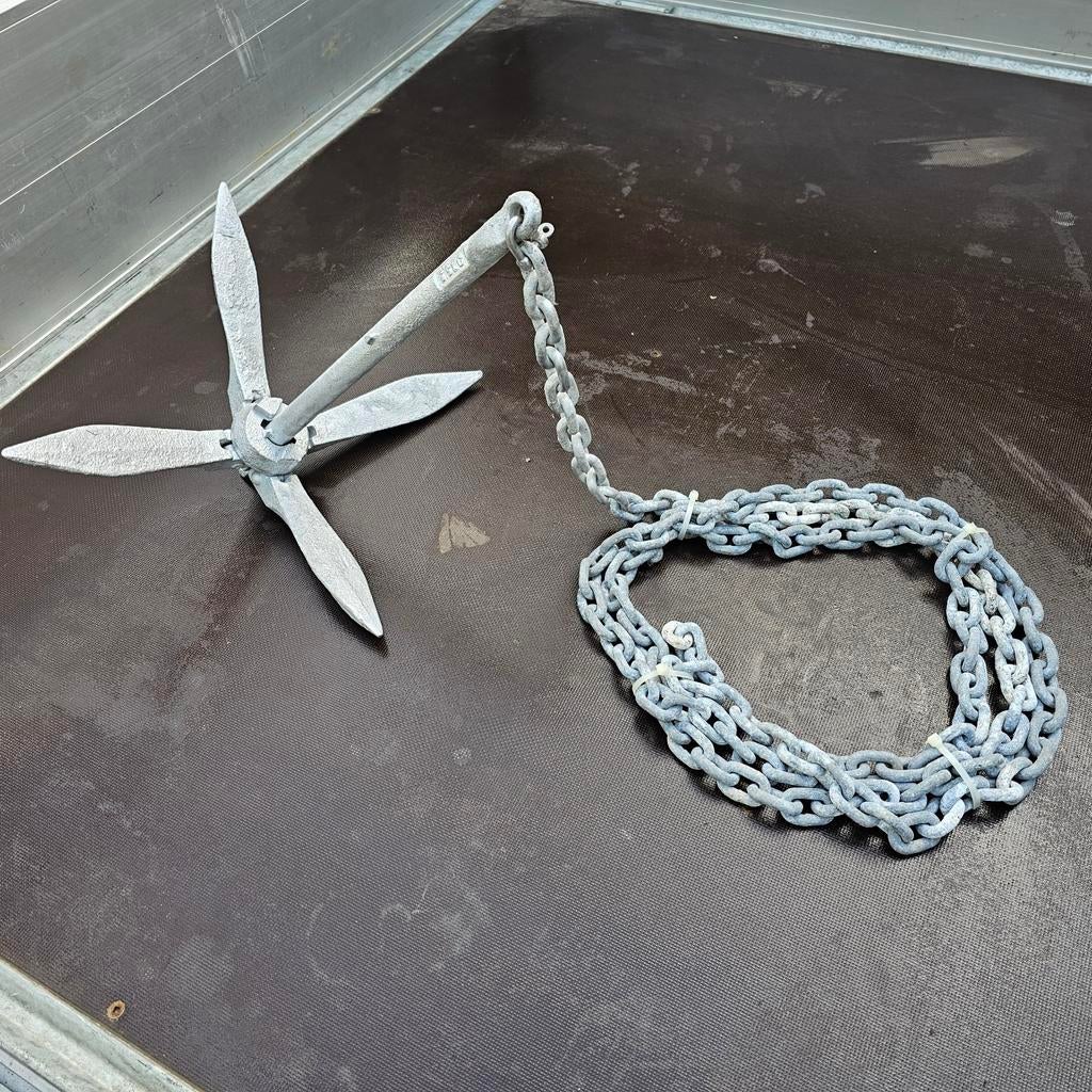 Anker 5,5 KG paraplu anker + ketting

5,5 kilo

Verzenden mo, Ophalen of Verzenden, Overige typen