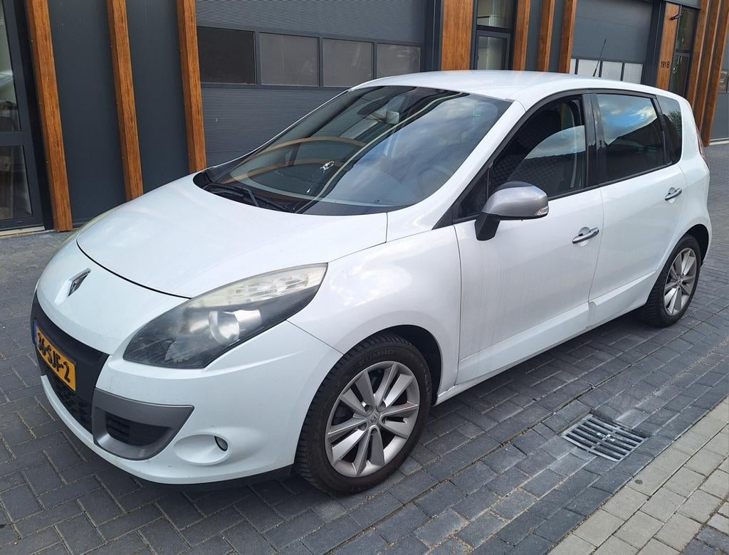 Renault Scénic 1.4 TCE 96KW 2011 Wit, Voorwielaandrijving, 1295 kg, 4 cilinders, Wit