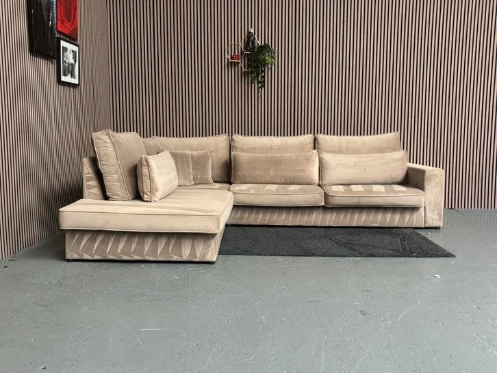 GRATIS LEVERING Hoebank Beige Velvet 310x255 GEREINIGD, Huis en Inrichting, Banken | Bankstellen, Zo goed als nieuw, Hoekbank