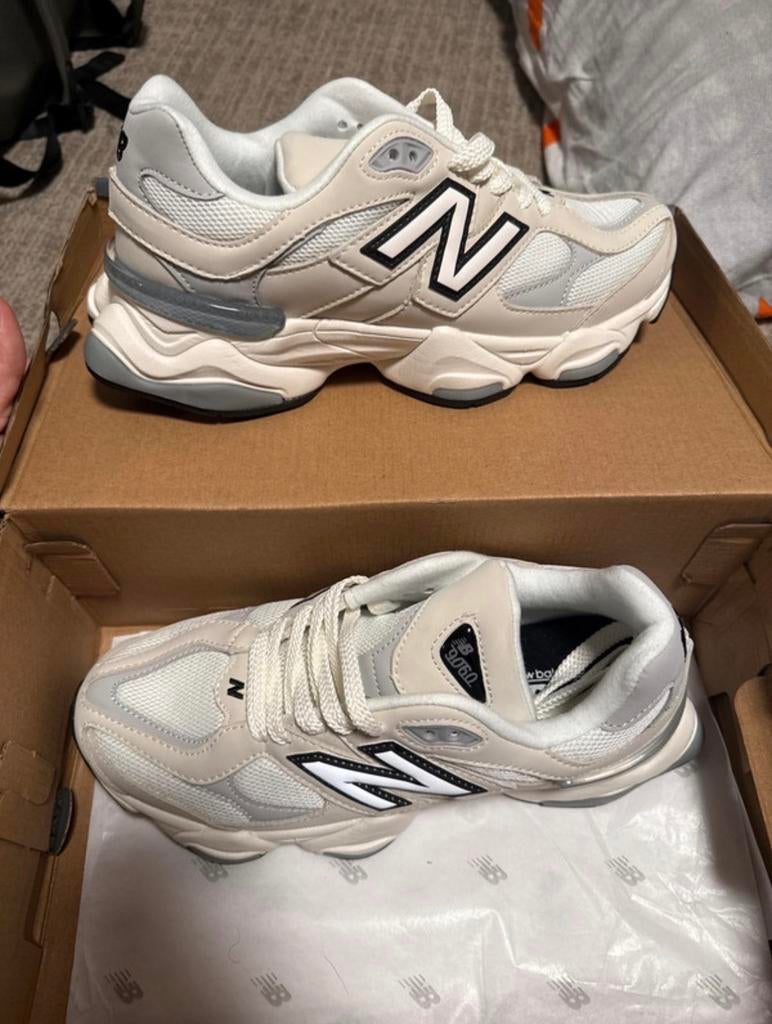 New Balance schoenen maat 42,5, Ophalen of Verzenden, Zo goed als nieuw, Wit, Sneakers of Gympen