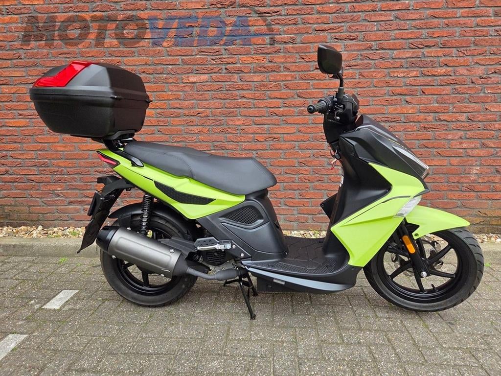 KYMCO SUPER 8 (bj 2025) 831KM !BTW VERREKENBAAR!, Fietsen en Brommers, Scooters | Kymco, Onbekend, Onbekend, KYMCO