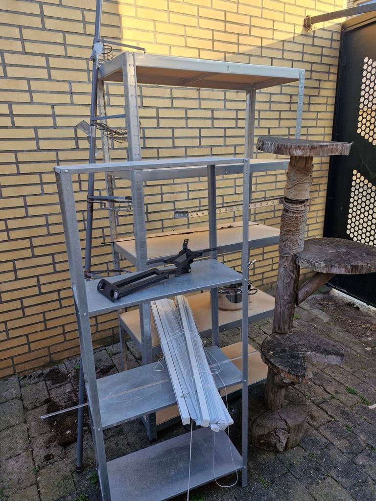 Stellingkasten, Ophalen, Gebruikt