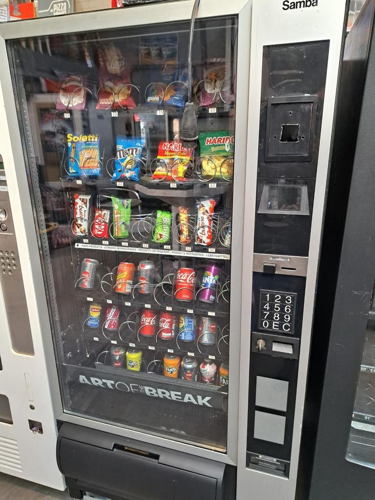 Frus / snack automaat gekoeld, Ophalen
