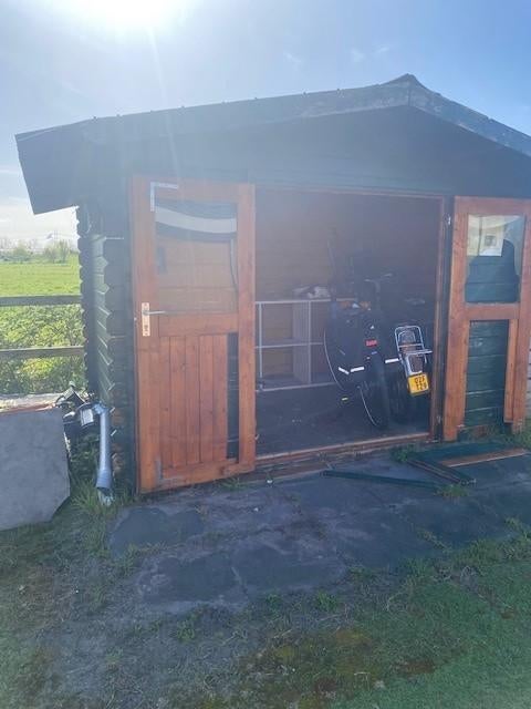 gratis ophalen schuurtje, Tuin en Terras, Tuinhuizen, 250 tot 500 cm, Schuur, Ophalen of Verzenden, Zonder ramen