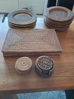 Te koop,  set rotan placemets, onderborden en onderzetters.0, Huis en Inrichting, Ophalen of Verzenden, Glas of Kopje