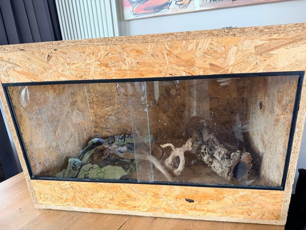 Terrarium osb 80x50x53cm met 2 fittingen zonder lampen, Ophalen, Gebruikt, Terrarium of Paludarium