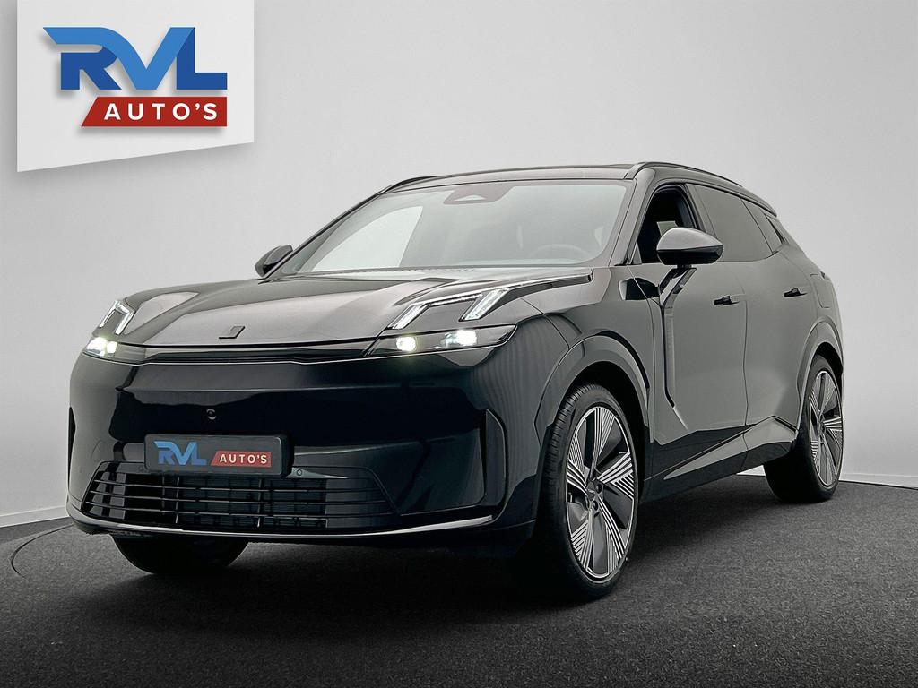 Lynk & Co 08 1.5 More * Direct Beschikbaar * Harman/Kardon S, Auto's, Lynk & Co, 4 cilinders, Verwarming stoelen achter, Zwart