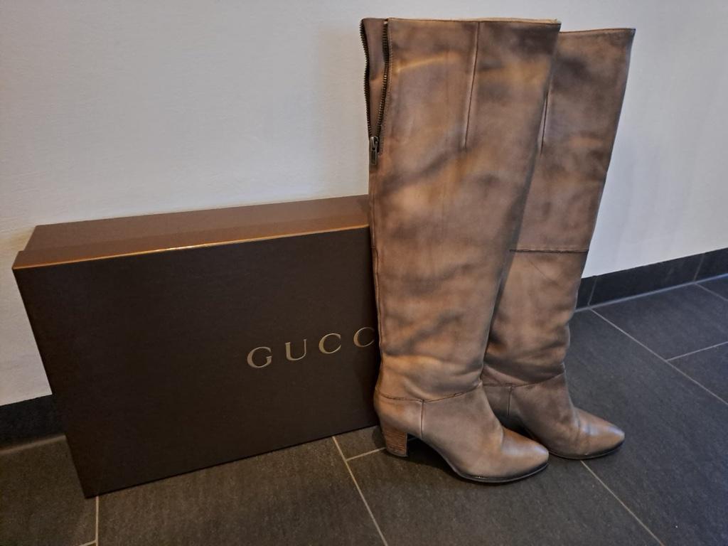 Dames laarzen GUCCI, Hoge laarzen, Beige, Ophalen of Verzenden, Gedragen