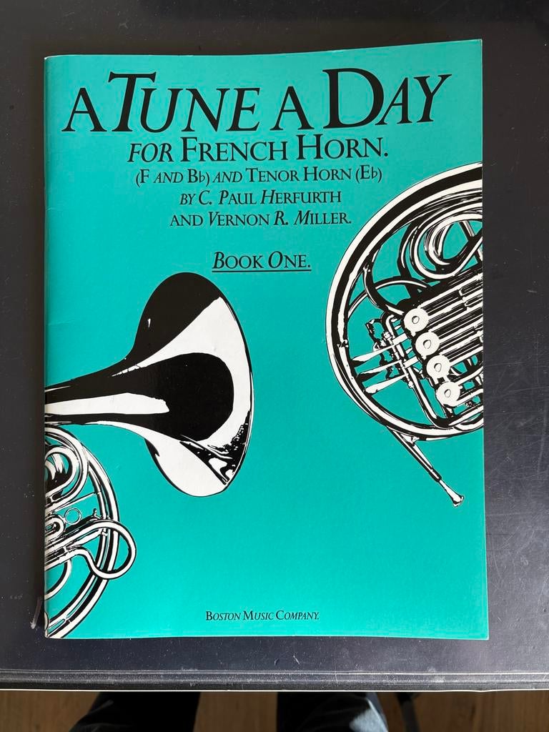 A Tune a Day Boek 1 voor waldhoorn en tenor hoorn, Ophalen of Verzenden, Zo goed als nieuw, Instrument
