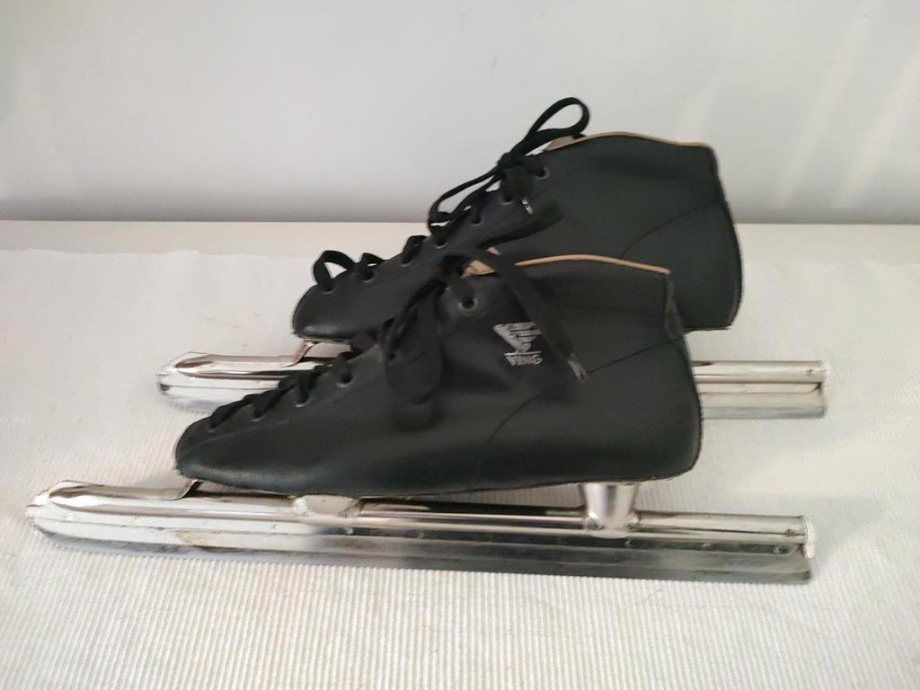 S432 Ving Lage Noren maat 39 geslepen  , Sport en Fitness, Schaatsen, Overige merken, Gebruikt, -, -