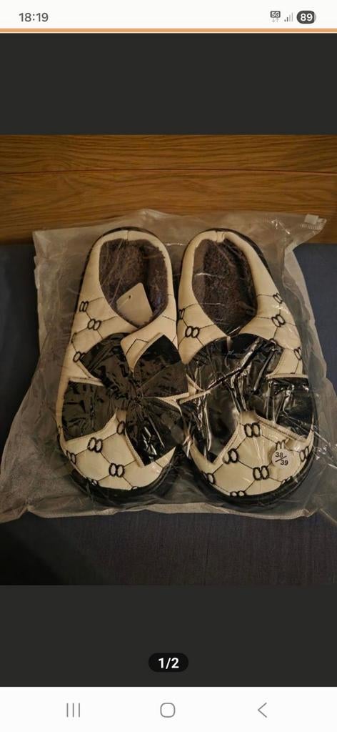 Pantoffels, Kleding | Dames, Schoenen, Beige, Nieuw, Ophalen of Verzenden, Pantoffels of Sloffen