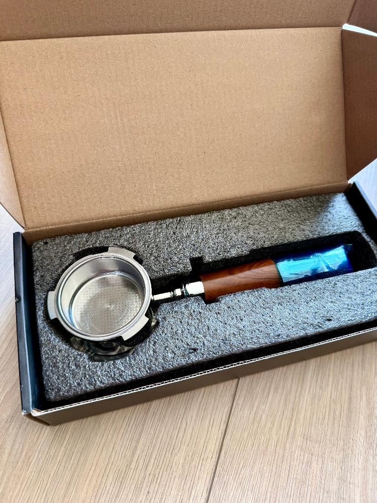 VINATO 51mm Bottomless Portafilter - Walnoothouten - Dedica, Overige merken, Ophalen of Verzenden, Zetgroep, De'Longhi