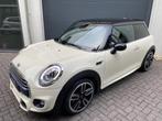 Mini Mini 1.5 Cooper John Cooper Works NAP Xenon/LED/18 Inch, Voorwielaandrijving, 136 pk, Gebruikt, 4 stoelen