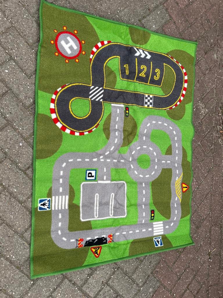 Speelkleed met racebaan en wegenpatroon, Ophalen of Verzenden, Gebruikt