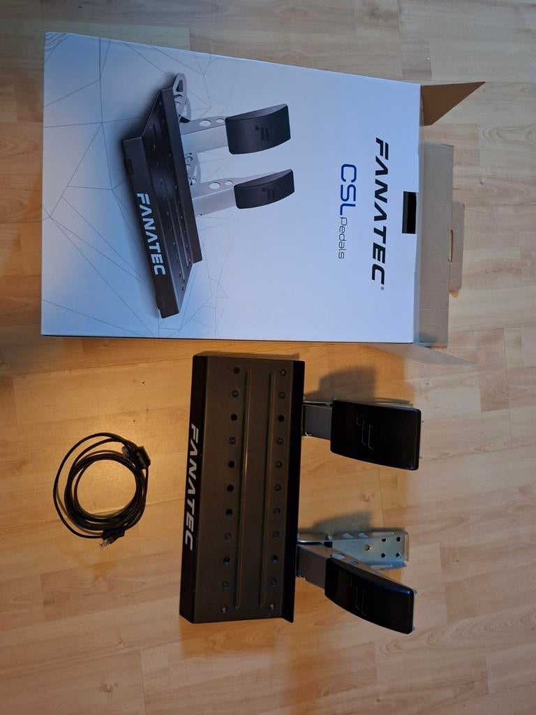 Fanatec CSL Pedalen - Zo goed als nieuw, Ophalen