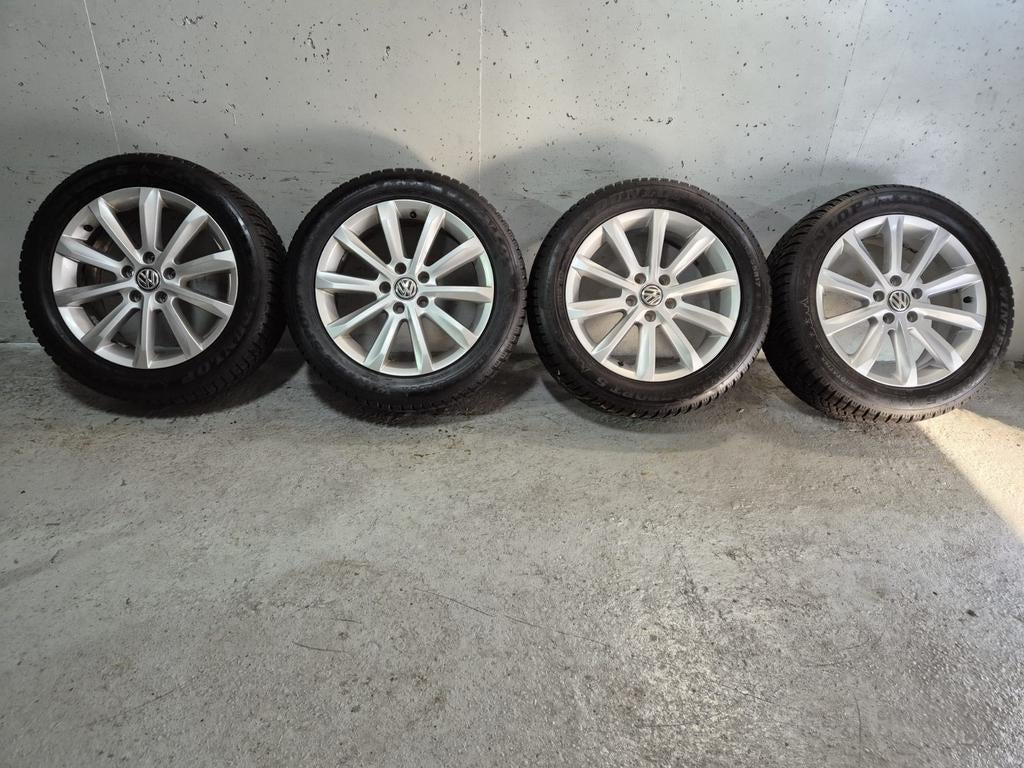5x112/17 inch orgineel Volkswagen Passat Winterset, Auto-onderdelen, Banden en Velgen, Ophalen, 215 mm, Banden en Velgen, 17 inch