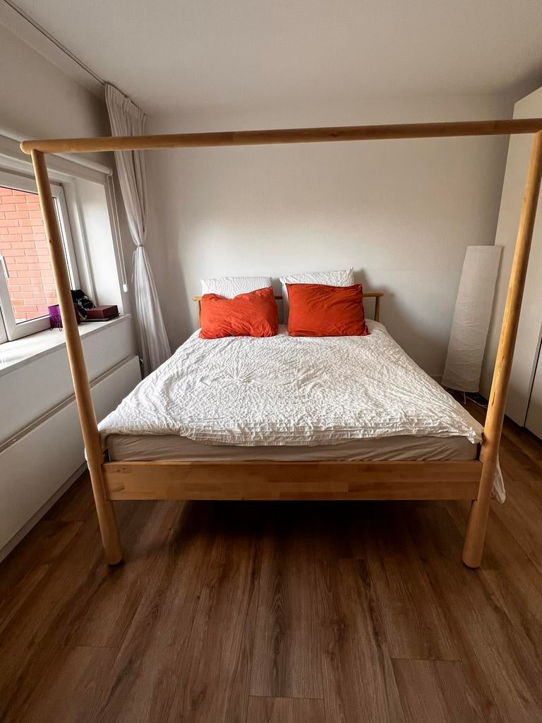 Houten hemelbed - 140x200 cm, Ophalen, Gebruikt, Tweepersoons, 140 cm