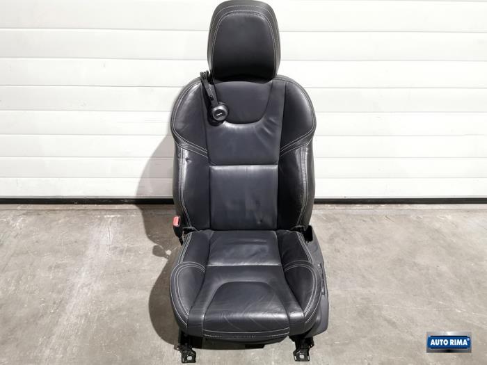 Bekleding Set (compleet) van een Volvo XC60, Gebruikt, -, -, Ophalen of Verzenden