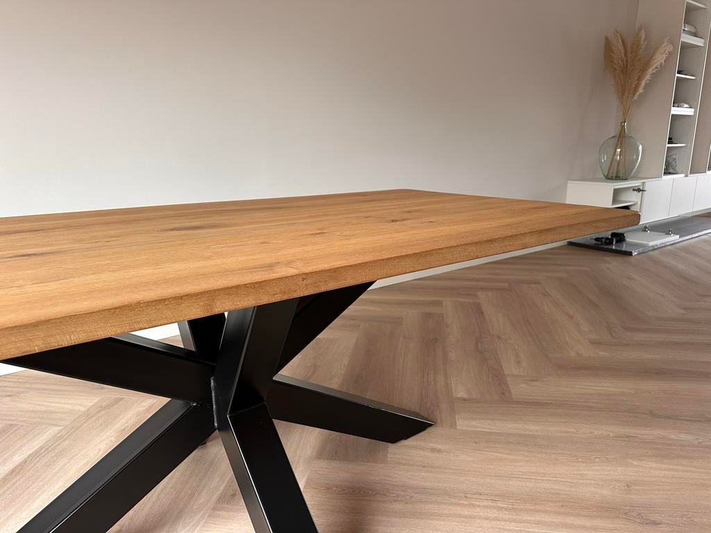 Eettafel massief eiken blad met spinpoot, Huis en Inrichting, Tafels | Eettafels, Ophalen, Gebruikt, 100 tot 150 cm, Eikenhout