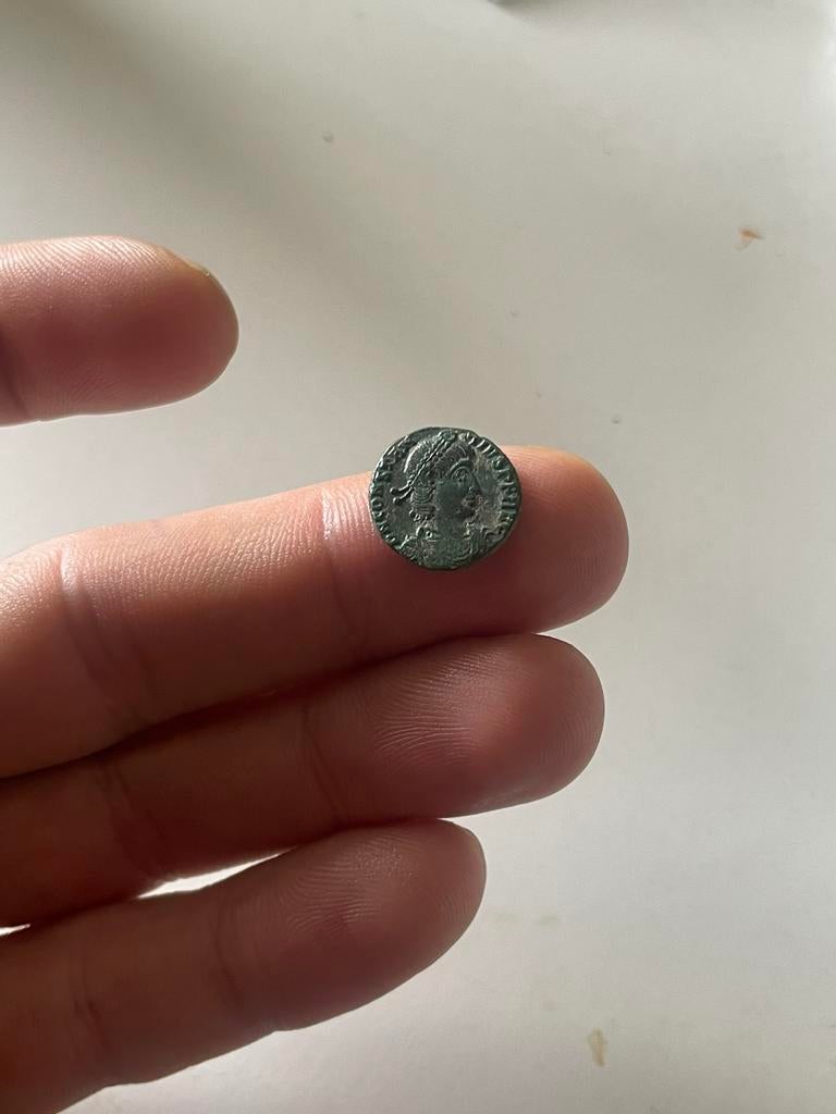 Romeinse follis groen patina bodemvondst munt, Ophalen of Verzenden, Brons